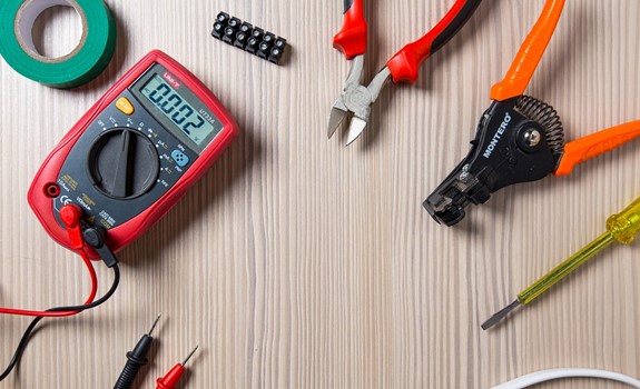 Top Home Electrical Mistakes You Must Avoid